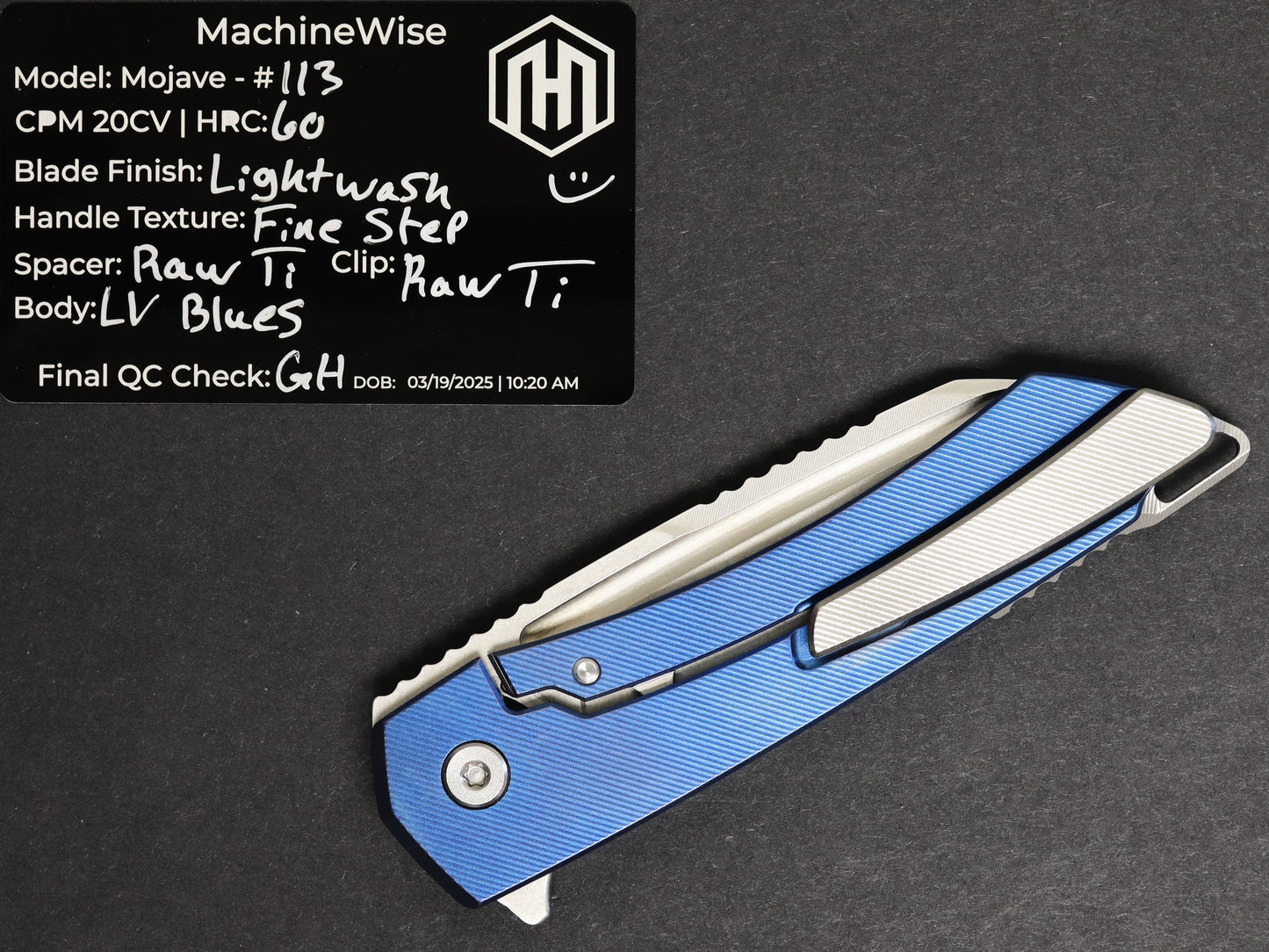 Mojave 0113 (Different Colored Handle Scales)